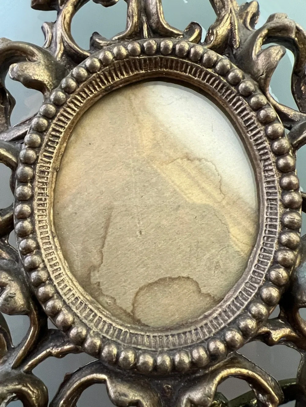 🖼️Ornate Metal Victorian Picture Frame #7249 Heavy Metal Scrollwork Kickstand